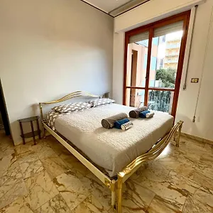 https://daddys-house-appartamento-zona-san-martino.hotelitalianriviera.com